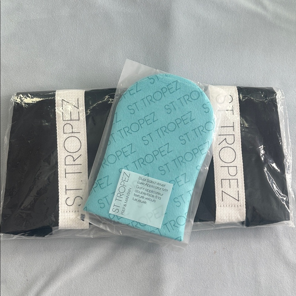 🧰 ST. TROPEZ | TOTE BAG AND DOUBLE SIDED TANNING MITT